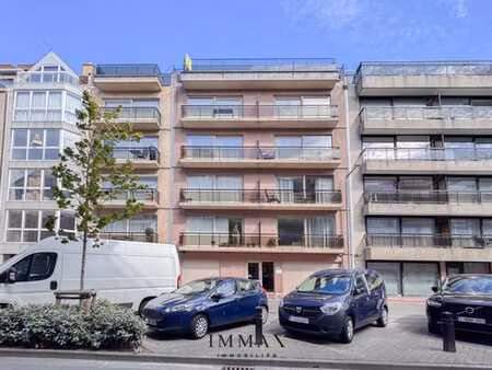 spacieux appartement 2 pièces avec façade large près de la p