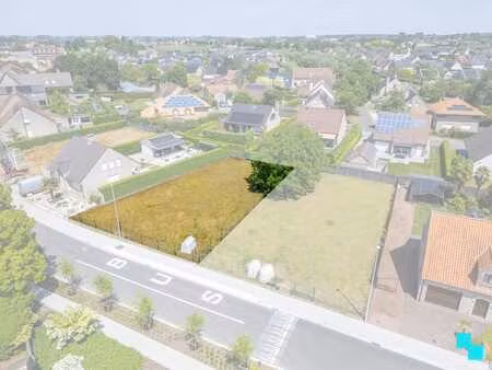 aantrekkelijk gelegen bouwgrond te kachtem van 655m² voor...