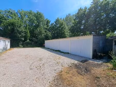 parking à louer