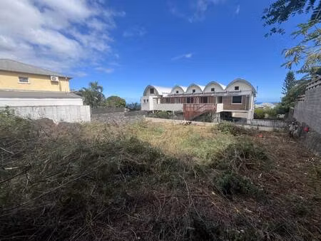 terrain constructible à vendre