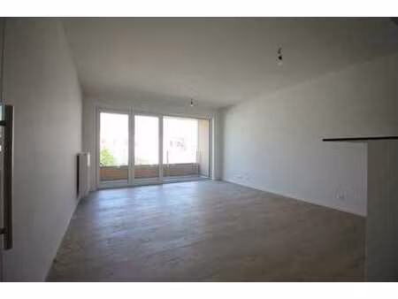 peb a | bel appartement 2 chambres au cœur de bruxelles