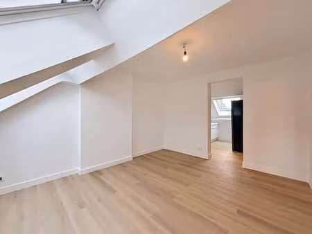 quartier floride/bois de la cambre: 1 chambre rénové