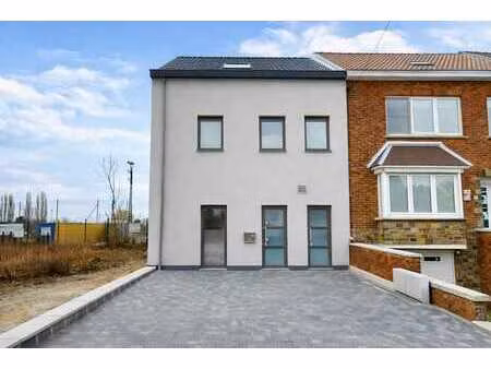 superbe appartement 2 chambres avec peb a !