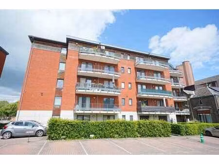 très bel appartement 2 ch. + parking