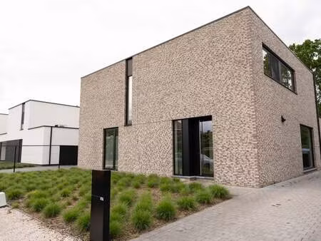 maison à louer à leopoldsburg € 1.390 (lotog) | zimmo
