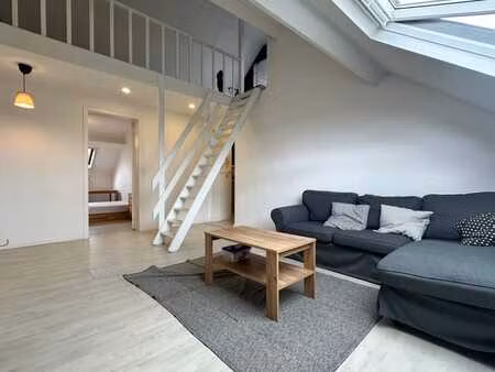 beau duplex dans une maison de maître rénovée