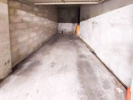 parking à louer
