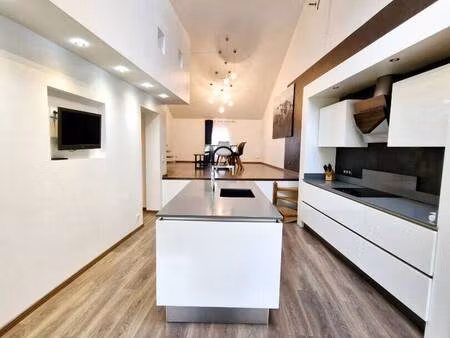 triplex à louer