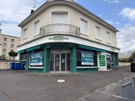local commercial à vendre