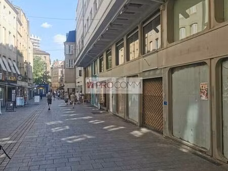 local commercial à louer