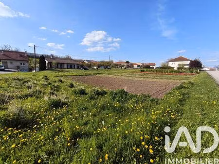 terrain constructible viabilisé à vendre