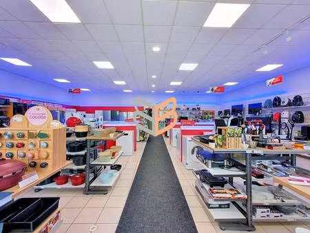 local commercial à vendre