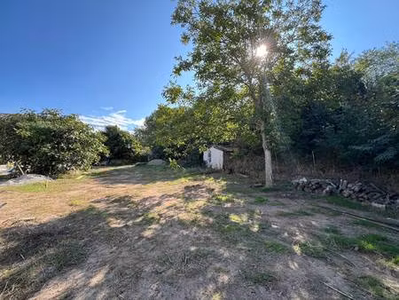 terrain constructible viabilisé à vendre