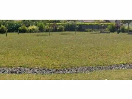 terrain constructible viabilisé à vendre