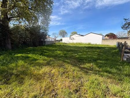 terrain constructible à vendre