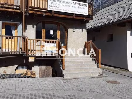 local commercial à louer