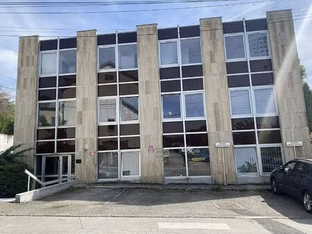 local commercial à vendre
