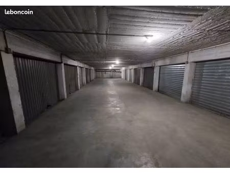 boxe garage fermé - menpenti