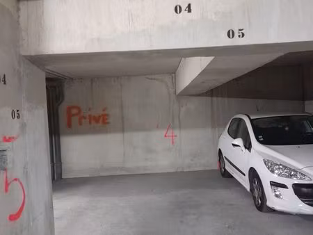 place de parking marseille 10ème