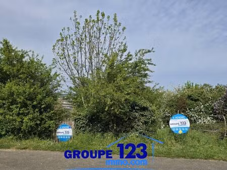 terrain constructible à vendre