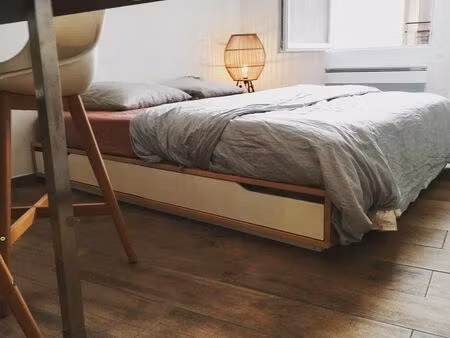 charmant studio meublé 32 m² – aix-en-provence centre historique – calme et prêt à vivre