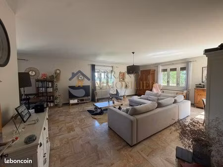 appartement 4 pièces 122 m²