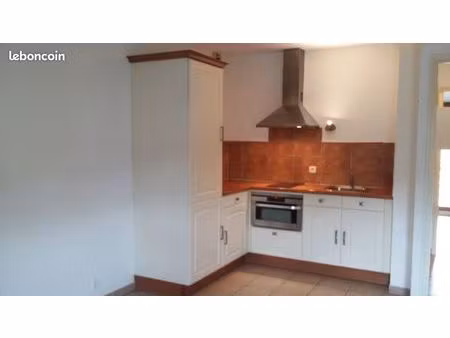 appartement 3 pièces 46 m²