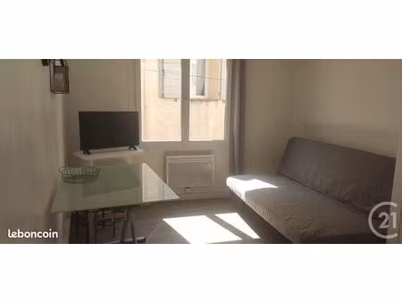 studio 1 pièce 19 m²