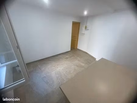 bureau santé 25m2