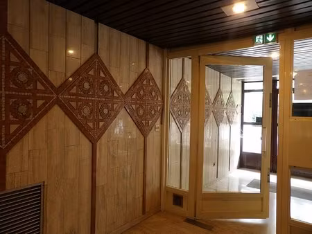 grand appartement 4 pieces idealement situe entre les avenues de choisy et d'ivry proches 