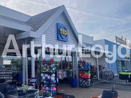 local commercial à vendre