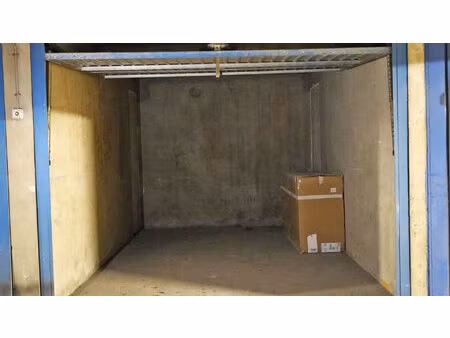 parking/box en sous-sol de 12 77m2 - proche métro olympiades m14 & maison blanche m7/m14