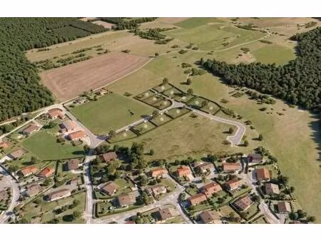terrain constructible viabilisé à vendre