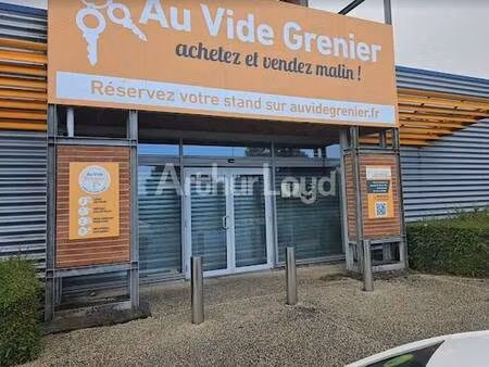 local commercial à louer
