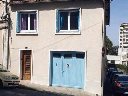 maison de ville à vendre