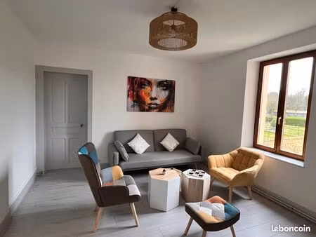grand appartement 63 m² refait à neuf – entièrement meublé – villersexel