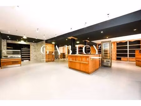 local commercial à vendre