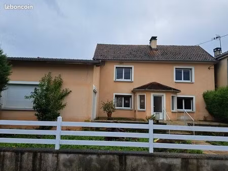 loue maison à noidans le ferroux