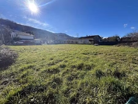 terrain constructible à vendre