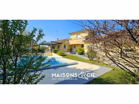 maisons & cie