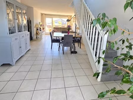 vente appartement 4 pièces 106 m² à feigères (74160)  480 000 €