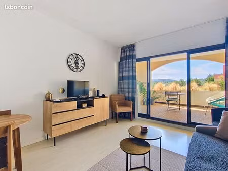 studio 1 pièce 24 m²