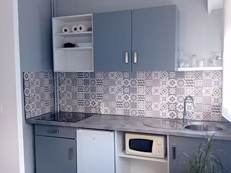 appartement 32 m2 cave et parking quartiers rabiac/ estagnol