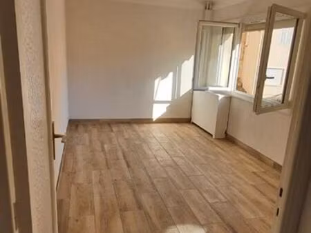 loue studio 28m2 le cannet
