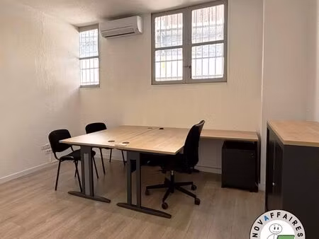 bureau 16m2 meublé et climatisé
