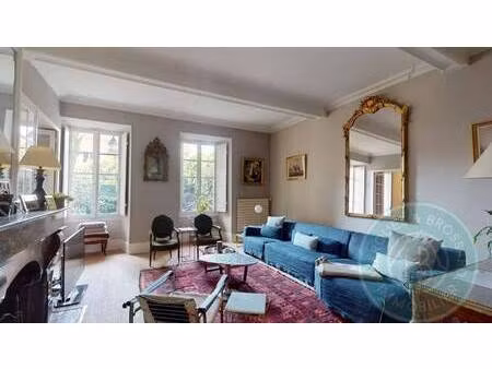 maison de ville à vendre