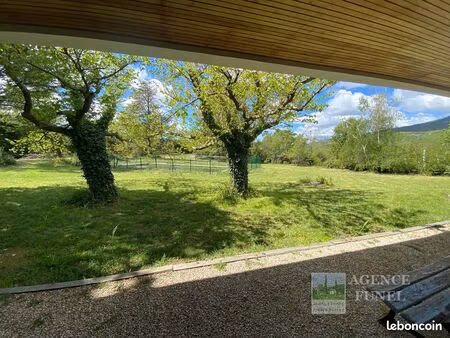 villa 8 pièces 430 m²