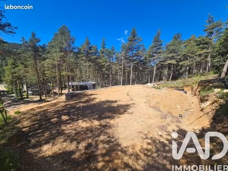 terrain 9224 m² caille