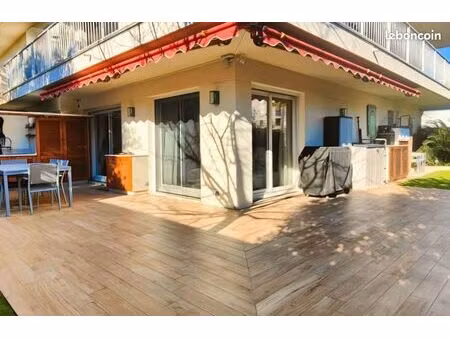 4 pièces rez-de-jardin avec jardin privé de 114 m²
