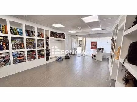 local commercial à vendre